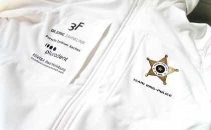 Ring-Police Softshell-Jacken Bedruckte Softshell-Jacken für Rennteam