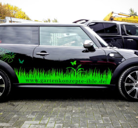 Ihle Gartenkonzepte | Mini Cooper als Stadtflitzer Folienschnitt auf mini Cooper